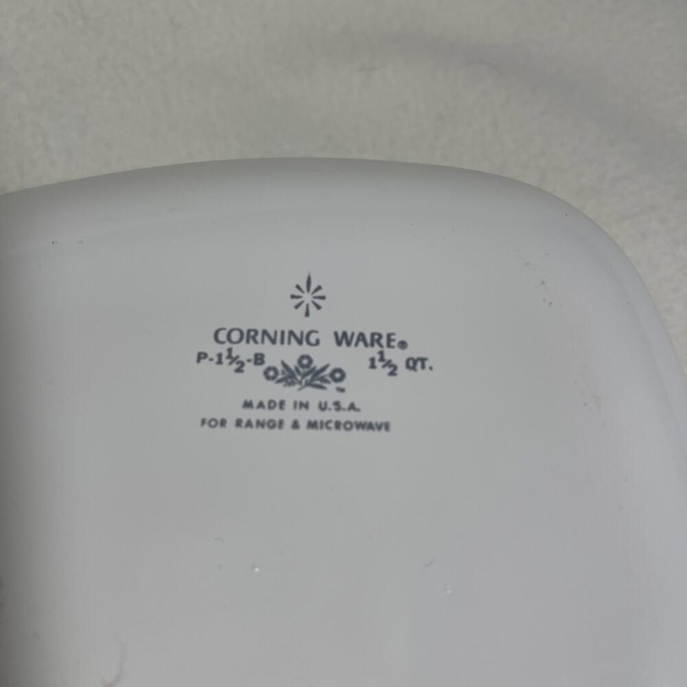 Corningware A-1 1/2 -B Green Shell Oil Medallion 1 1/2 QT NO LID - Picture 3 of 3